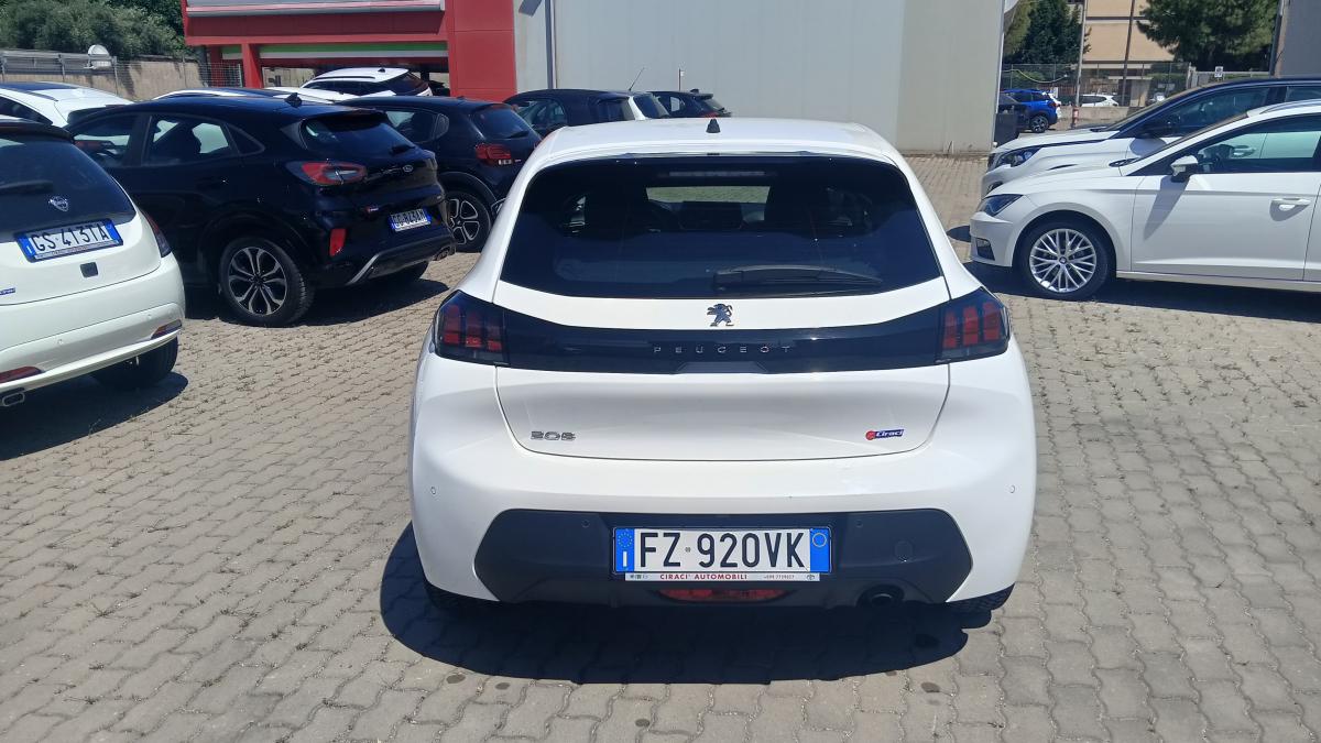 Peugeot 208 1.2 PureTech 100cv EAT8 5 porte Active Pack